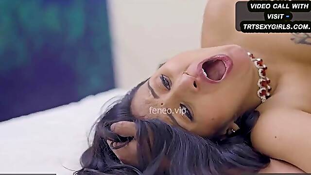 Impassioned sex with horny Indian MILF